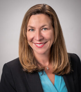 Headshot of Julie Caperton, Head of The Private Bank and Wells Fargo Partnerships